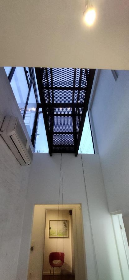 House With Large Terrace, Jacuzzi And Gated Parking For One Car Βίλα Μοντεβιδέο Εξωτερικό φωτογραφία